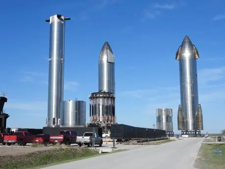 KI Infrastruktur Space X